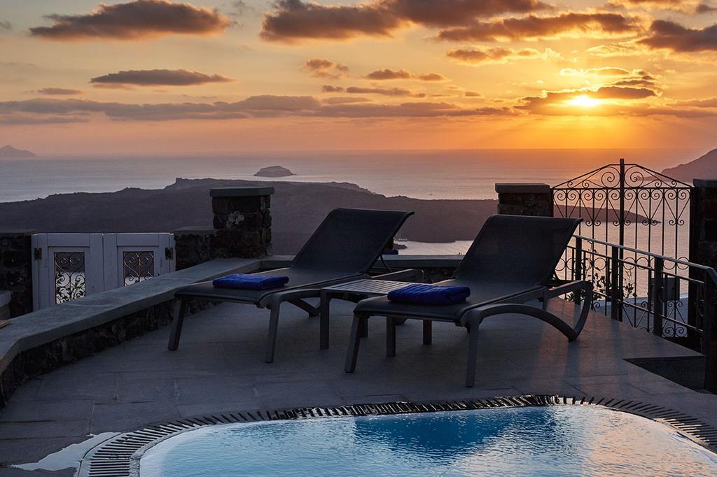 Villa Dakoronia Fira  Dış mekan fotoğraf